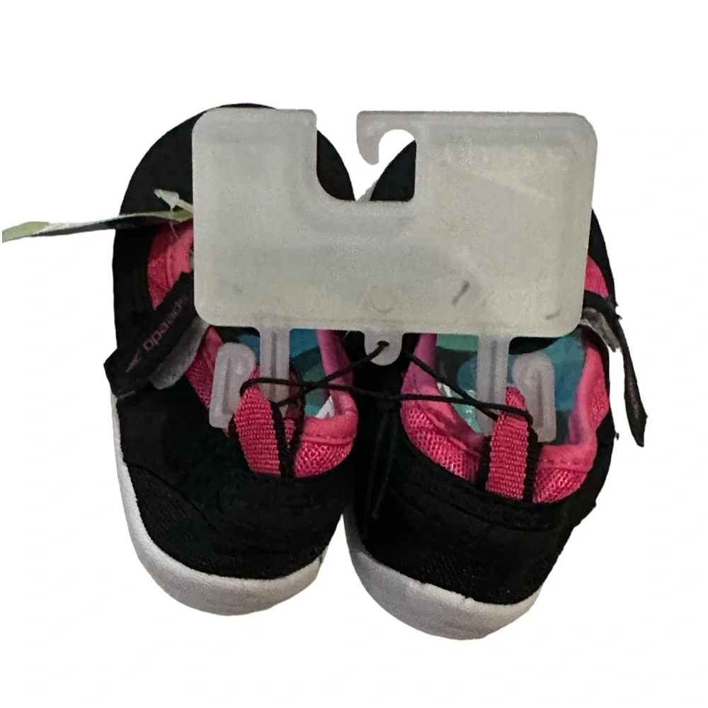Speedo‎ Mary Jane Water Shoes Black with pink trim medium (7-8) NWT